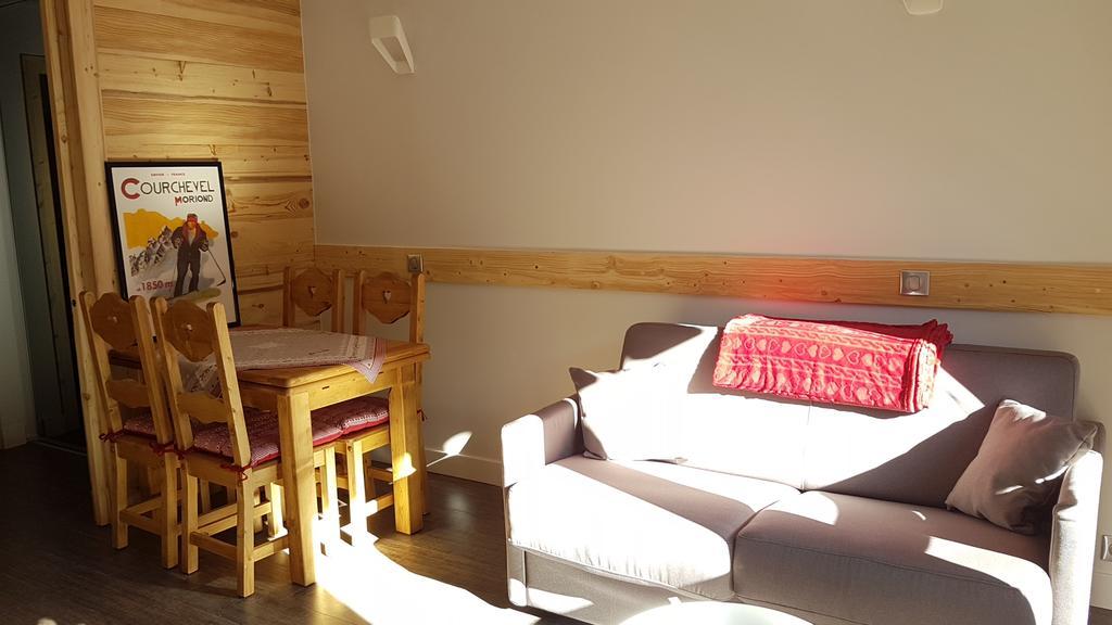 Les Brigues Apartment คูร์เชอแวล ภายนอก รูปภาพ